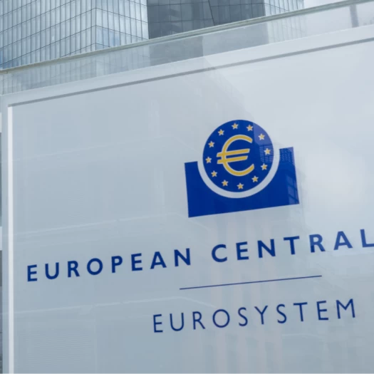 Φρένο στις αυξήσεις επιτοκίων αναμένεται να βάλει η ΕΚΤ