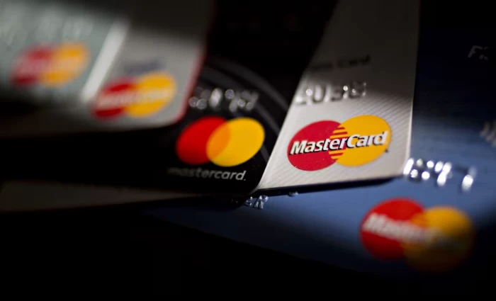 Mastercard: Κέρδη πάνω από τις προβλέψεις και συναλλαγές 2,95 τρισ. δολαρίων – Άνοδος 2,4% στη μετοχή