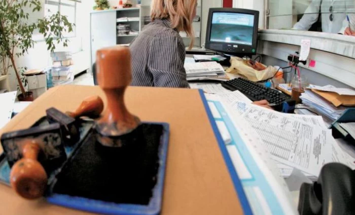 Δημόσιο: Κανονικά οι εξετάσεις για τις θέσεις του 2027 - Το 2028 το νέο σύστημα διορισμού