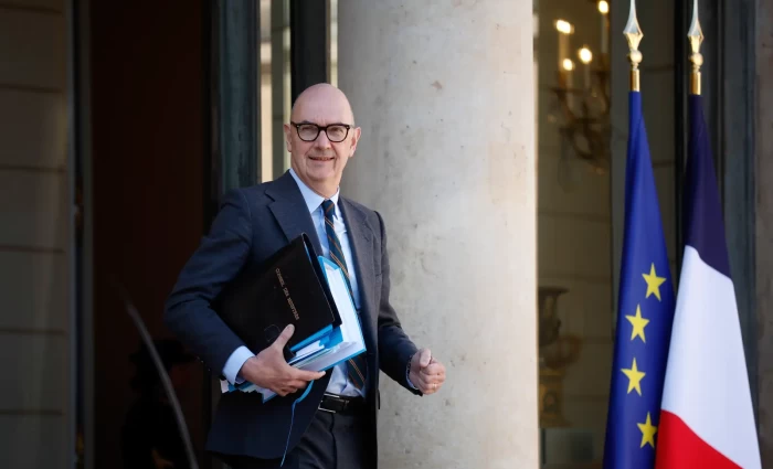 Λεσκίρ: Δεν χρειαζόμαστε ακόμη την ΕΚΤ για το χρέος