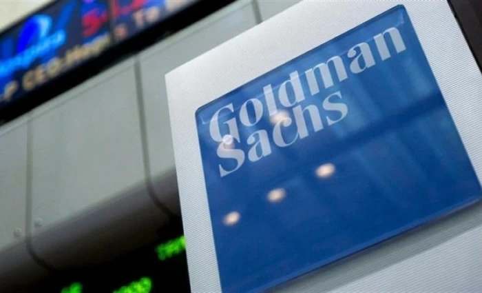 Goldman Sachs: Αυξάνει τις προβλέψεις της για τις πετρελαϊκές τιμές του 2026 - «Ιστορικό σοκ προσφοράς» λόγω Ορμούζ
