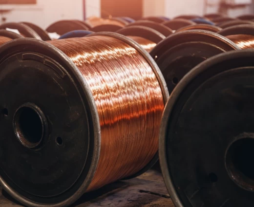 Χαλκός: Σε τροχιά για τα πρώτα εβδομαδιαία κέρδη από την έναρξη του πολέμου στο Ιράν