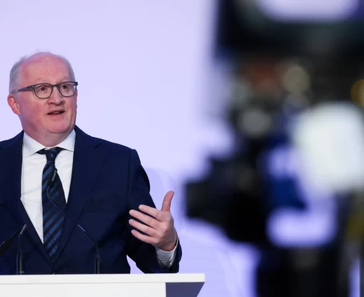 Λέιν (ΕΚΤ): «Φυσική ανάγκη» το κοινό ευρωπαϊκό χρέος και τα ευρωομόλογα