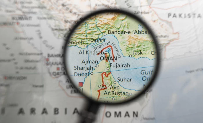 Στενά του Ορμούζ: Η άρνηση των Ευρωπαίων να μπουν σε έναν ξένο πόλεμο και οι στόχοι των ΗΠΑ