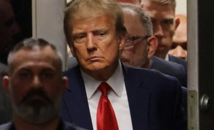 CNN: Η αμερικανική οικονομία εξαρτάται από τα Στενά του Ορμούζ πολύ περισσότερο απ’ όσο έχει παραδεχτεί ο Τραμπ