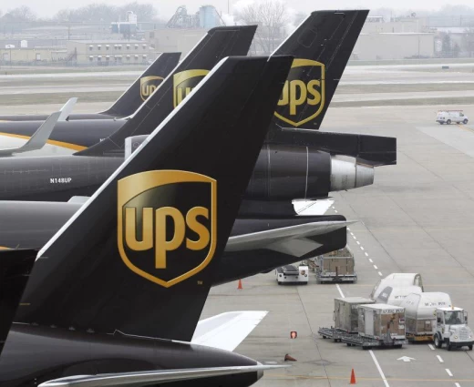 UPS – Teamsters: Συμφωνία για πλαφόν στις αποζημιώσεις απόλυσης οδηγών