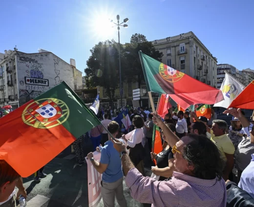Πορτογαλία: Αυστηροποιεί τους όρους απόκτησης υπηκοότητας λόγω αύξησης της μετανάστευσης