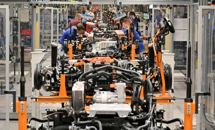 Γερμανία: Η Volkswagen είπε στους εργαζόμενους ότι οι τρέχουσες περικοπές θέσεων εργασίας δεν επαρκούν