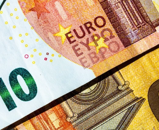 Γιατί η Wall Street δεν ποντάρει πια σε ενίσχυση του ευρώ