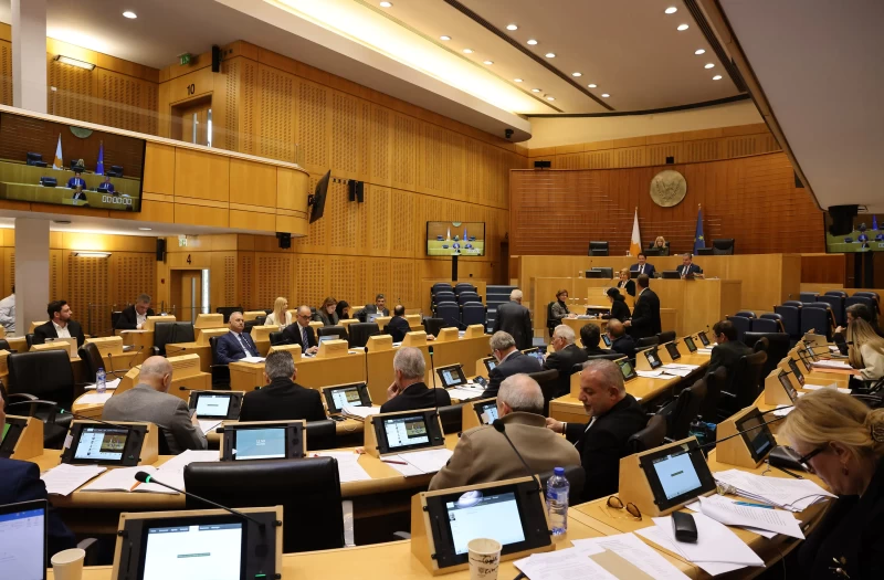 Πρώτη σύσκεψη κομμάτων στη νέα Βουλή με φόντο τις προεδρίες των Επιτροπών