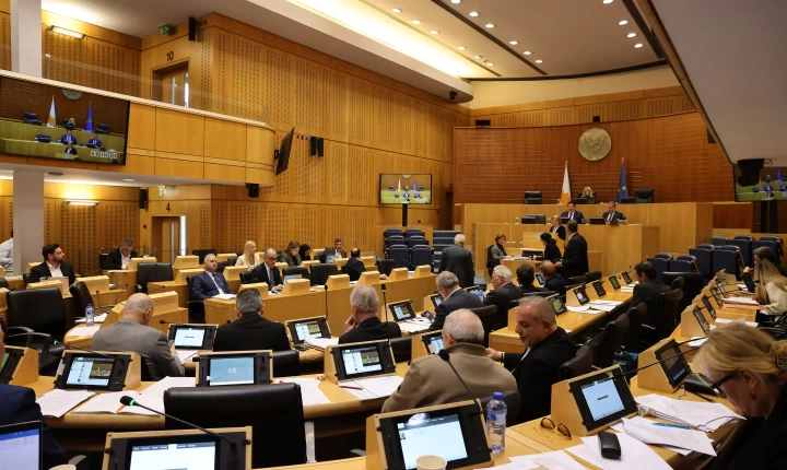 Πρώτη σύσκεψη κομμάτων στη νέα Βουλή με φόντο τις προεδρίες των Επιτροπών