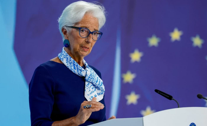 Λαγκάρντ: Θα ολοκληρώσει τη θητεία της – Τι λένε οι οικονομολόγοι