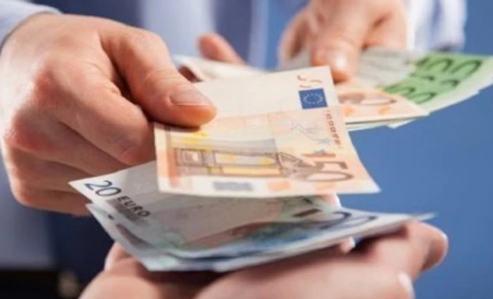 Αυξάνεται το Επίδομα Διακίνησης - Έως €300 τα αναδρομικά, 4.500 οι δικαιούχοι