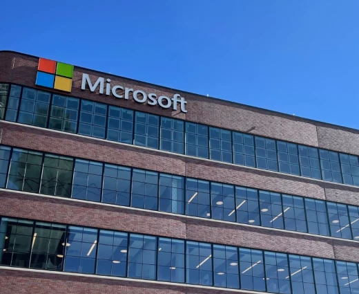 Σοκ στη Microsoft: Τα πακέτα αποζημίωσης που προσφέρει στους 4.800 απολυμένους υπαλλήλους