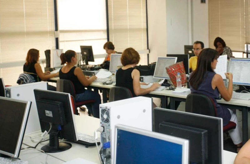 Στις 53.747 οι κρατικοί υπάλληλοι τον Ιούλιο – Ετήσια αύξηση 0,6%