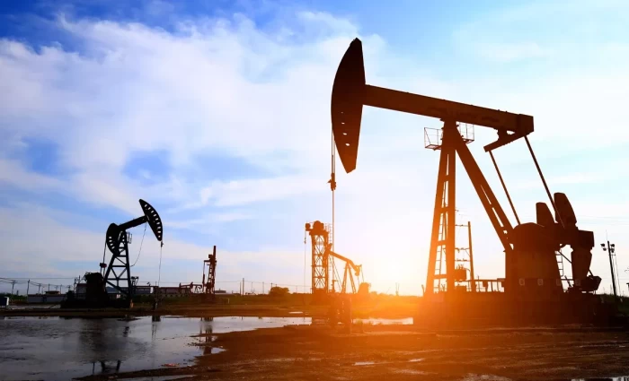 Πετρέλαιο: Κρατά τα $88 το Brent παρά τη μικρή υποχώρηση – Οι φόβοι αναλυτών ότι μπορεί να ξεπεράσει τα $100