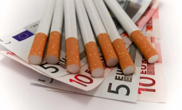 Βλέπει κύκλωμα διακίνησης τσιγάρων από τα κατεχόμενα προς το Ισραήλ το Τμήμα Τελωνείων