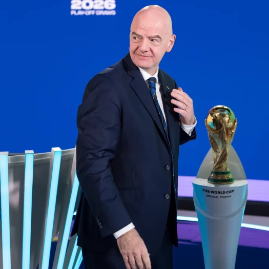 Γιατί η FIFA εγκατέλειψε σχέδιο για την πώληση μετοχών της σε ιδιώτες επενδυτές
