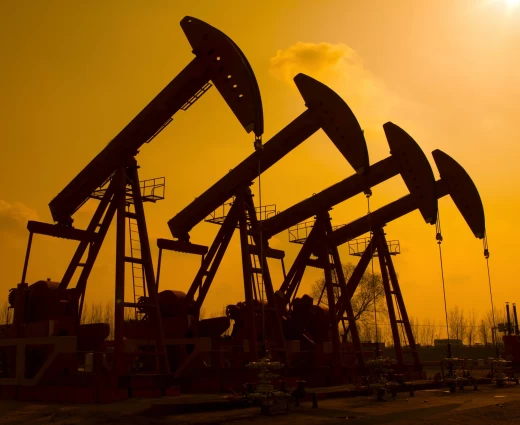 Πετρέλαιο: Προς τα 89 δολάρια και πάλι το Brent – Νέες επιθέσεις στα Στενά του Ορμούζ και ένταση στον Λίβανο