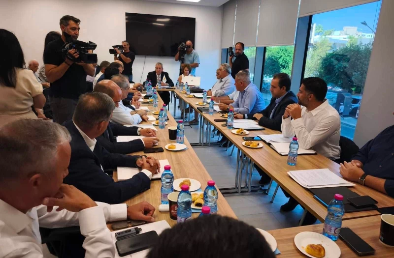 Τα 8 πλεονεκτήματα και η εγγυημένη αύξηση των €30 -  Τι καταγράφει το ΥΠΕΡΓ για τη μεταρρύθμιση