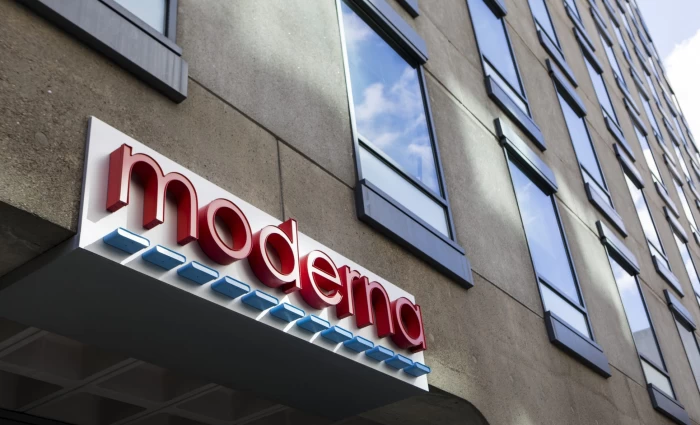 Moderna: Ένα στοίχημα που φιλοδοξεί να γράψει νέο κεφάλαιο στη μάχη κατά του καρκίνου – Το εμβόλιο mRNA και το ράλι της μετοχής