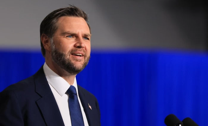Βανς: Η οικονομική πίεση είναι το ισχυρότερο «όπλο» των ΗΠΑ απέναντι στο Ιράν