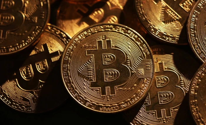 Bitcoin: Φρενάρει το ράλι καθώς μειώνονται οι ελπίδες για το νομοσχέδιο-ορόσημο στις ΗΠΑ – Πτώση κάτω από τα $78.000