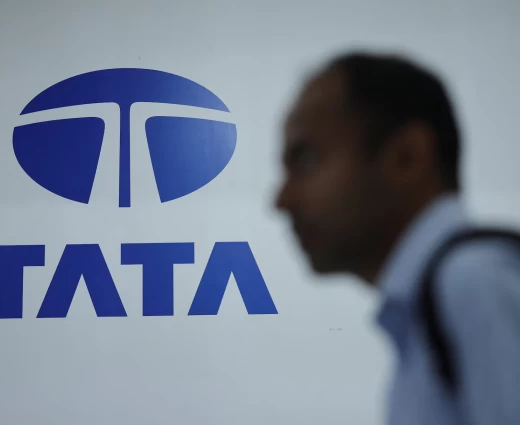 Η Tata με τη βία στο χρηματιστήριο