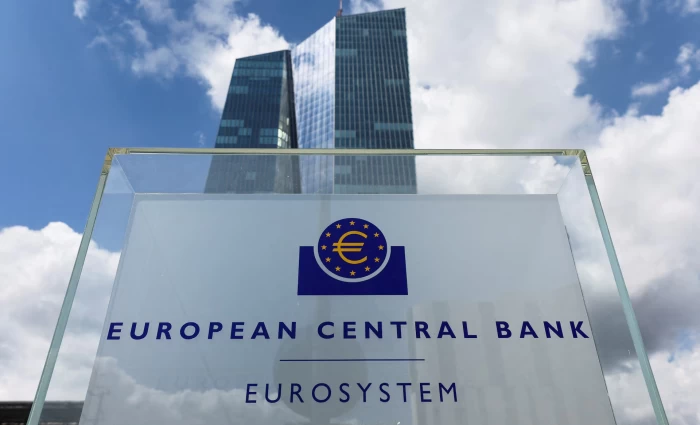 ΕΚΤ: Νέα αύξηση επιτοκίων τον Δεκέμβριο – Η ενέργεια αλλάζει τα δεδομένα για τον πληθωρισμό