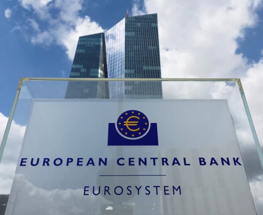 ΕΚΤ: Νέα αύξηση επιτοκίων τον Δεκέμβριο – Η ενέργεια αλλάζει τα δεδομένα για τον πληθωρισμό