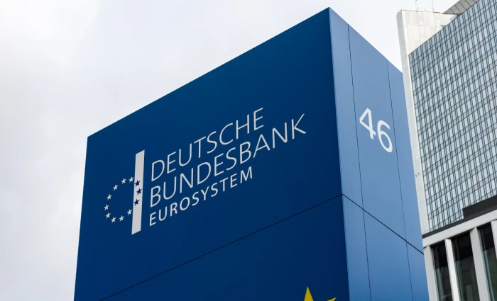 Bundesbank: Επιβράδυνση της γερμανικής οικονομίας το γ’ τρίμηνο – Ανάκαμψη στο τέλος του έτους