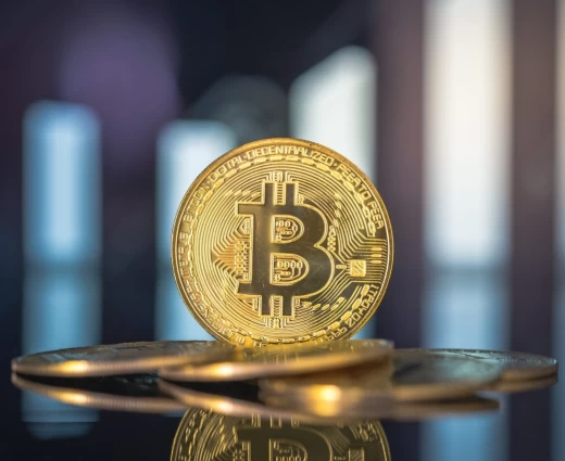Bitcoin: Επιστροφή στα $3 τρισ. για τα crypto – Γιατί οι traders φοβούνται απότομες διακυμάνσεις