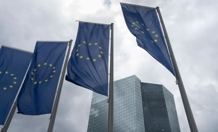 ΕΕ: «Μάχη» για το νέο σχέδιο ανταγωνιστικότητας των τραπεζών – Πιέσεις από τη Γερμανία για αλλαγές