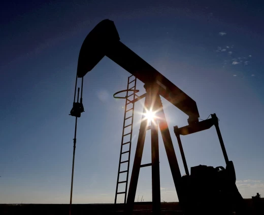 Πετρέλαιο: Συνεχίζει κάτω από τα $100 το Brent – Ελπίδες για συμφωνία ΗΠΑ–Ιράν και αυξημένες ροές από τον Κόλπο