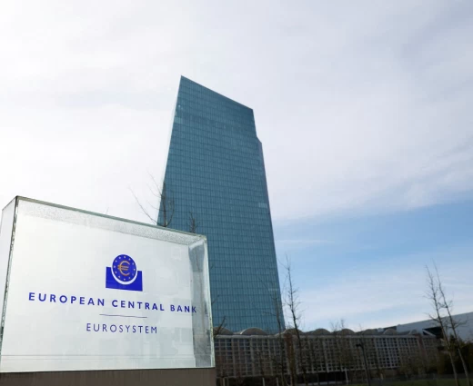 Προειδοποίηση ΕΚΤ για την κλιματική αλλαγή – Πώς πλημμύρες και πυρκαγιές απειλούν την οικονομία