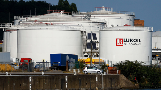 Lukoil: Ζημιές απομείωσης 19,8 δισ. δολαρίων από ξένα assets