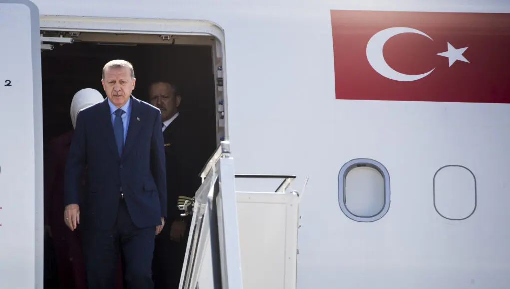 Σύνοδος OHE: Έχασε τον δρόμο ο Ερντογάν και πήγε... σπίτι του