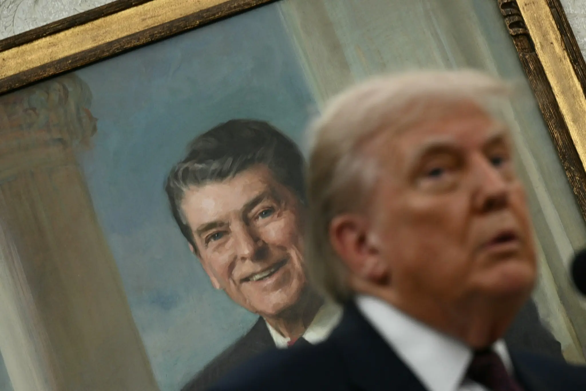 Τραμπ εναντίον όλων: Έρευνες, αποπομπές και απειλές σε πολιτικούς και θεσμούς