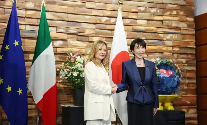Ιαπωνία και Ιταλία αναβαθμίζουν τις σχέσεις τους: Εντείνουν τη συνεργασία τους στα κρίσιμα ορυκτά