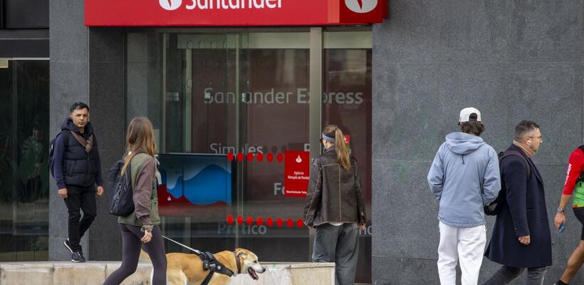 Santander: Στόχος καθαρά κέρδη άνω των €20 δισ. το 2028 μετά την εξαγορά της Webster (γράφημα)