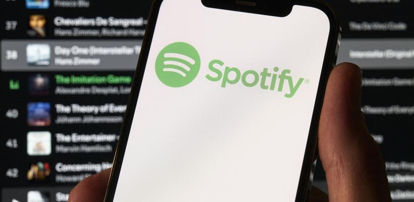 Η Spotify σπάει τα ρεκόρ: 713 εκατ. χρήστες και νέα εποχή με αλλαγή ηγεσίας