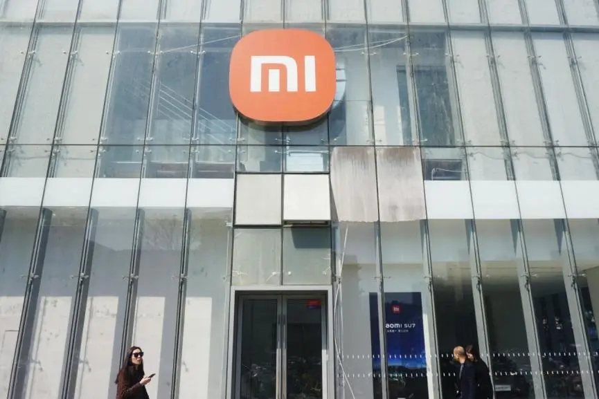 Xiaomi: Η κινεζική εταιρεία κοντράρει πλέον ευθέως Tesla και Apple