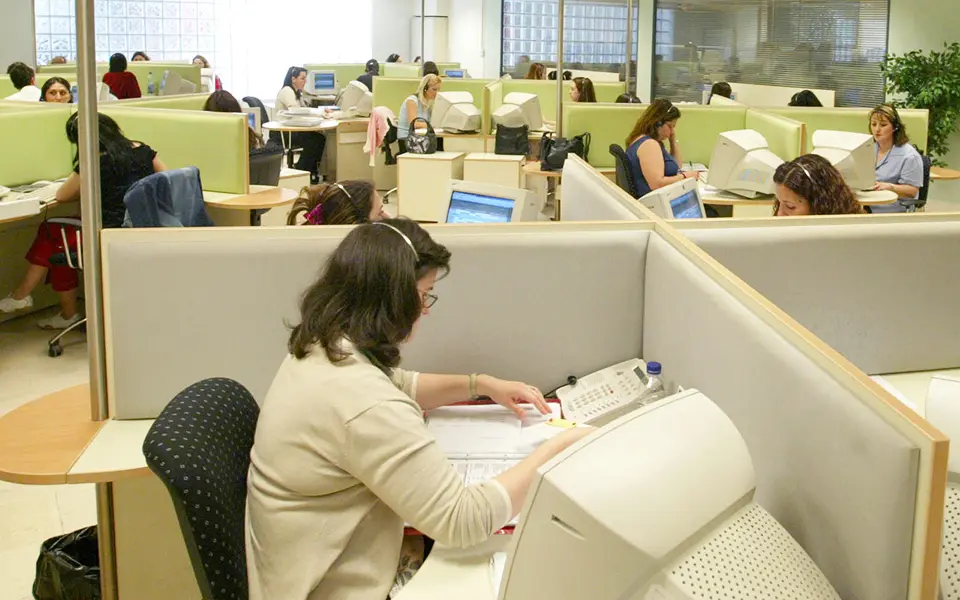 Στους 52.042 οι δημόσιοι υπάλληλοι