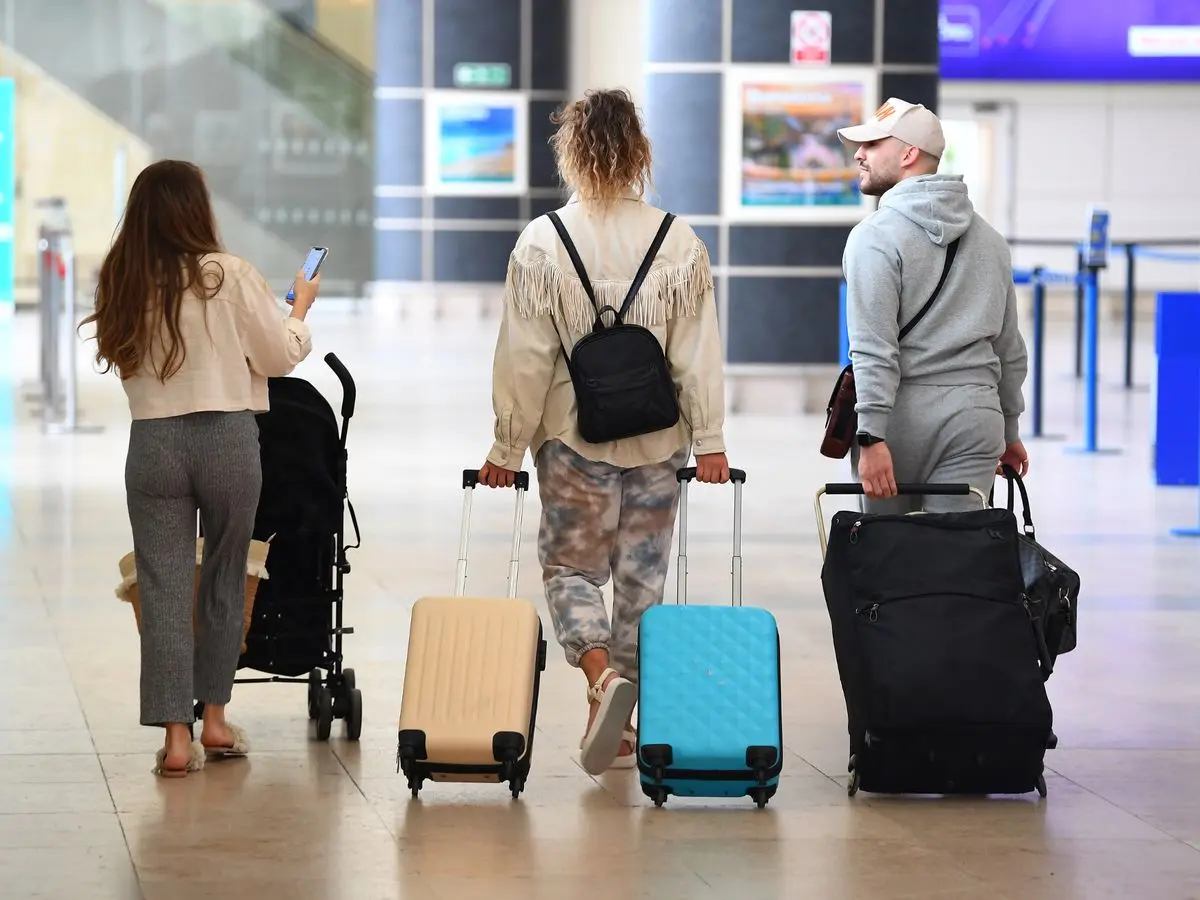 Άρον άρον εγκαταλείπουν την Πορτογαλία οι Βρετανοί τουρίστες