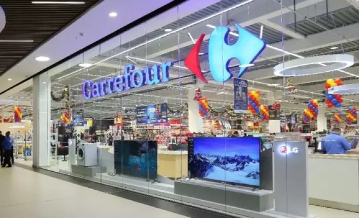 Υπόθεση «εθνικής κυριαρχίας» η εξαγορά της Carrefour