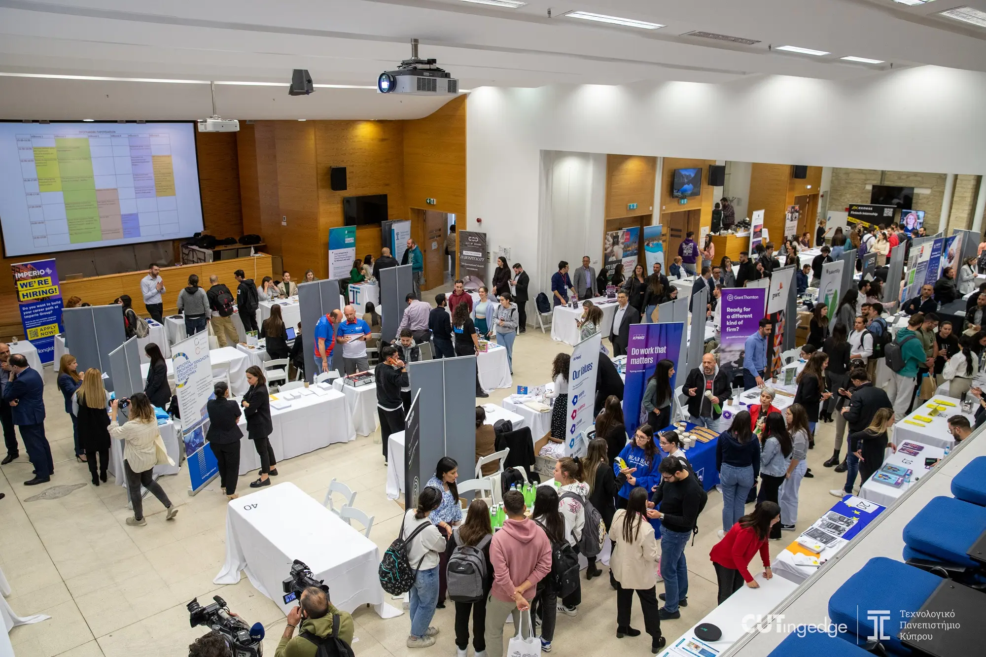 Υπουργός Εργασίας: Προμετωπίδα η ανάπτυξη του ανθρώπινου δυναμικού