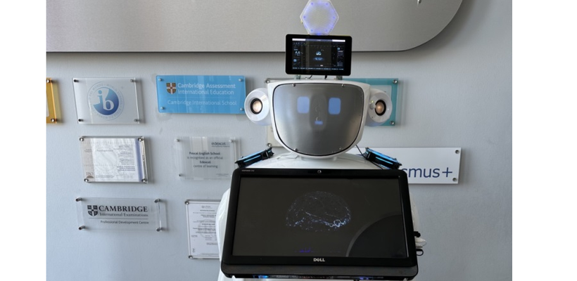 Tο πρώτο ρομπότ ChatGPT AI στον κόσμο που δημιουργήθηκε από τους μαθητές των Σχολών ΠΑΣΚΑΛ