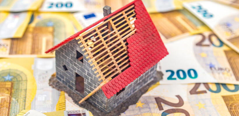 Ψάχνει να βρει κατεύθυνση η αγορά ακινήτων