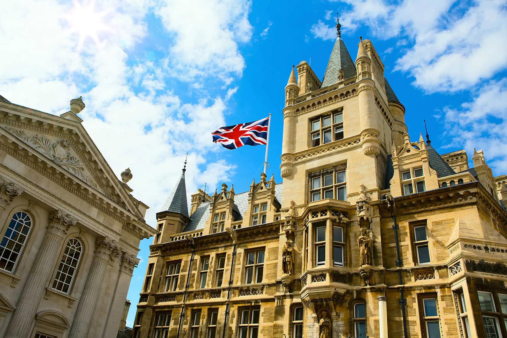 Εκπτώσεις για Ευρωπαίους φοιτητές στα βρετανικά πανεπιστήμια