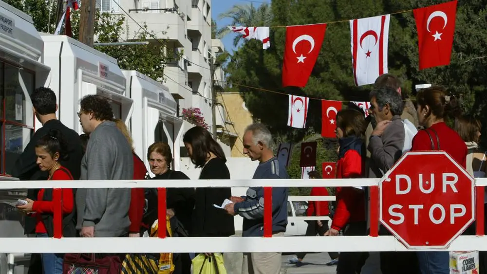 Χιλιάδες αιτήσεις για δουλειά στις ελεύθερες περιοχές από Τουρκοκύπριους